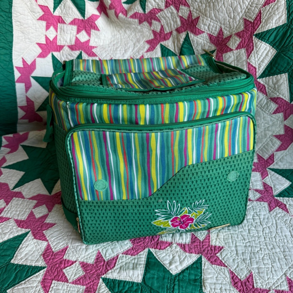 Tupperware Insulated Cooler Bag Green Striped Floral Tropical Beach Picnic Tote